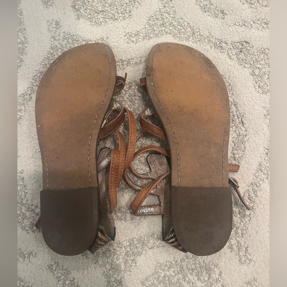 Sam Edelman Gladiator Sandal - Giselle Calf Hair Toe Ring Flat Thong Size 7 - Picture 4 of 6